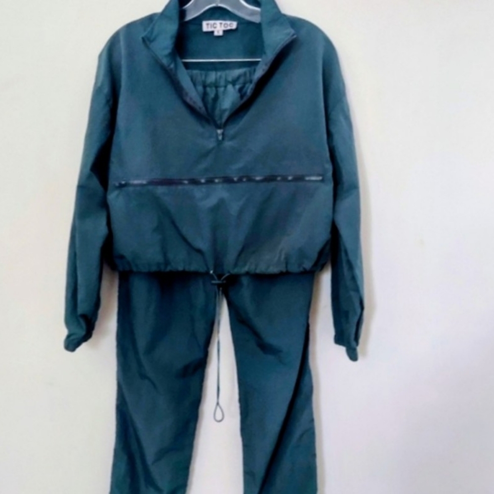 TIC TOC Women's Green Tracksuit Size Small